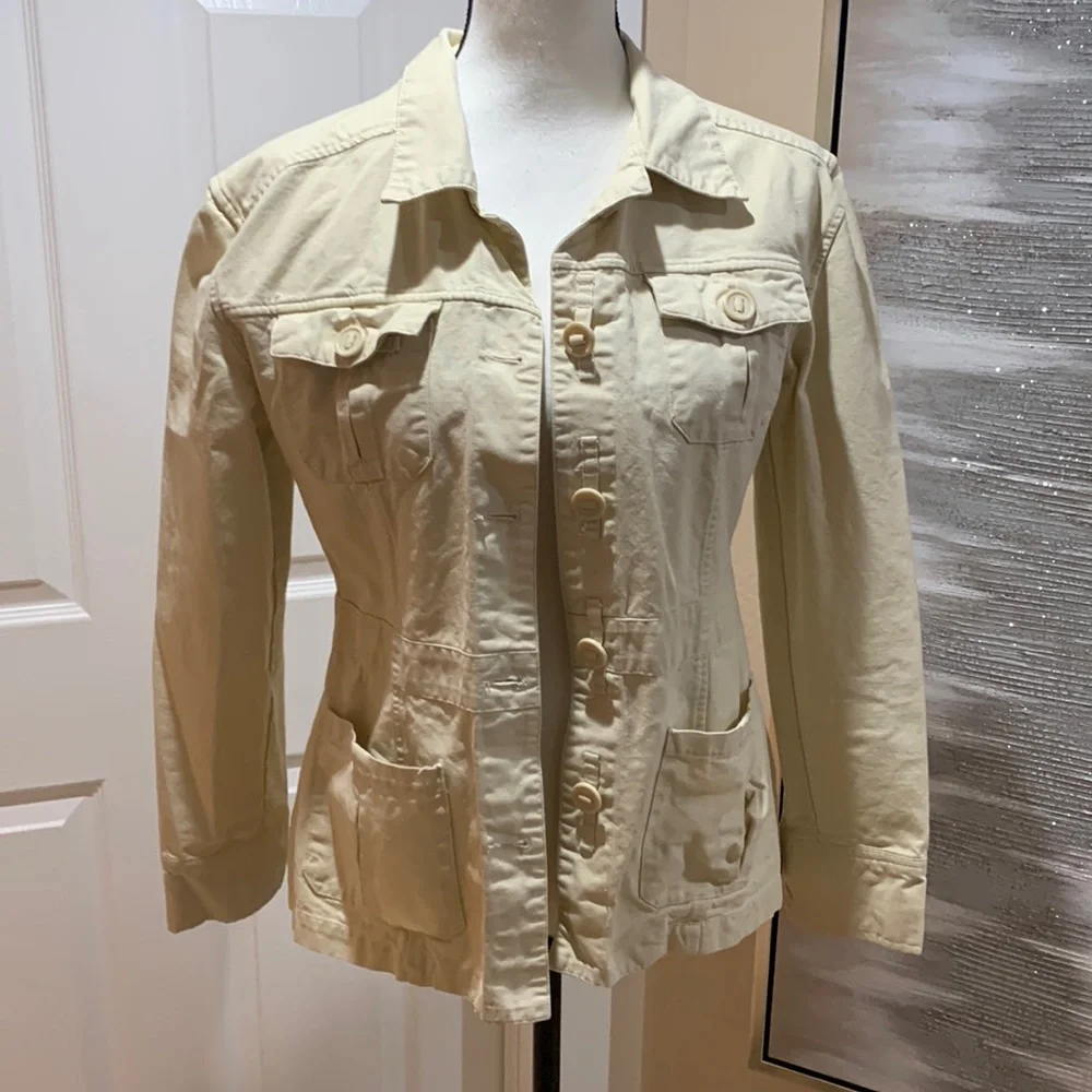 Jacket - Picture 1 of 7